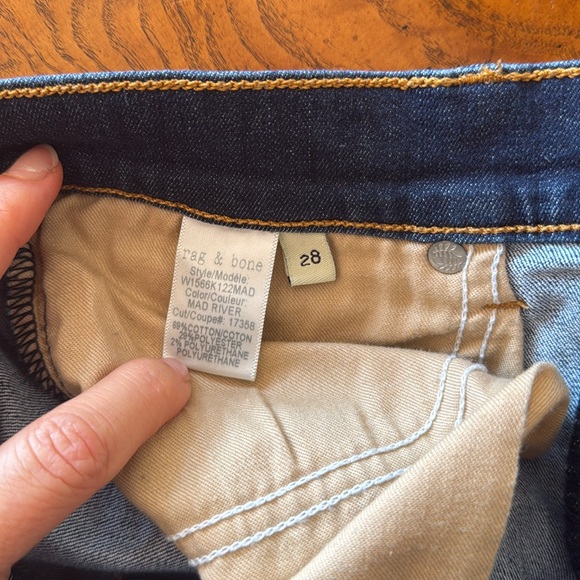 Rag & Bone 10 inch Ankle Skinny Jeans Mad River Wash Raw Hem sz.28 - Picture 5 of 7